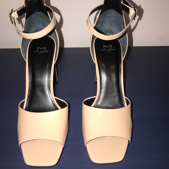 Marc Fisher LTD. Harlin Ankle Strap Sandals - Picture 4 of 7